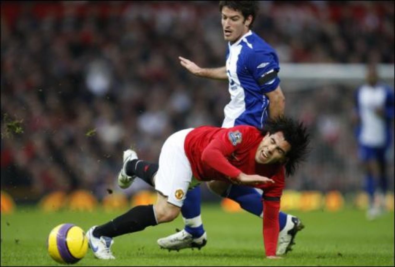Accidentat de bucurie! Tevez a fost lovit de blestemul Dica!_1
