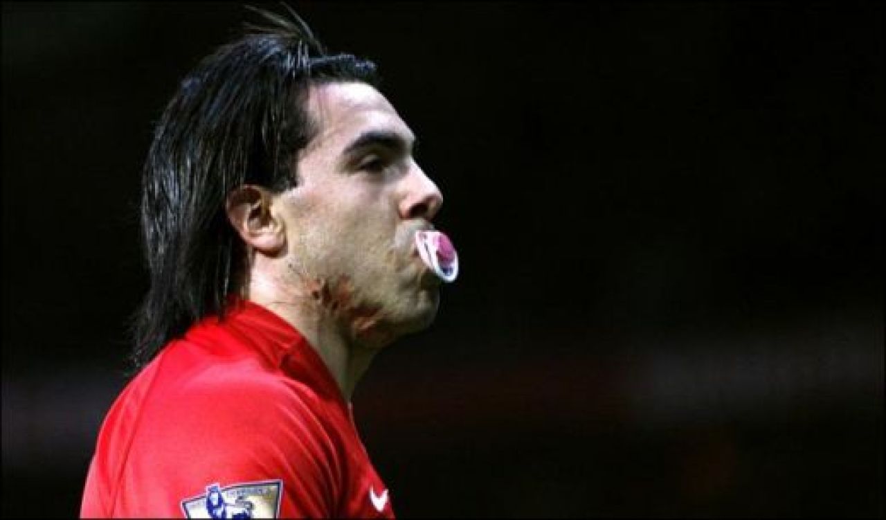 Accidentat de bucurie! Tevez a fost lovit de blestemul Dica!_2