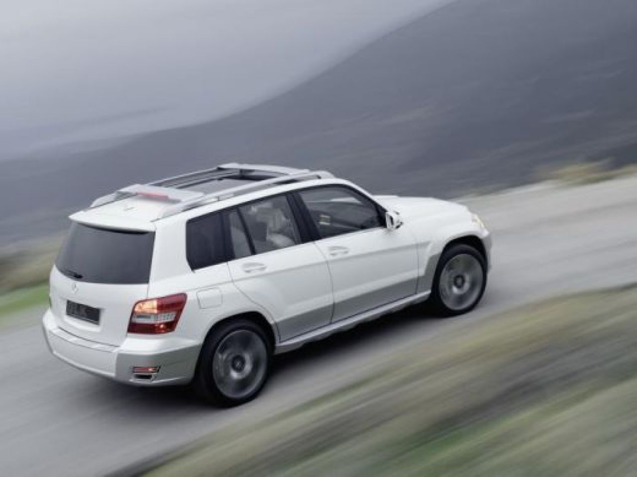 Cel mai nou SUV de la Mercedes: GLK Freeside - viitorul rege al soselelor!_5