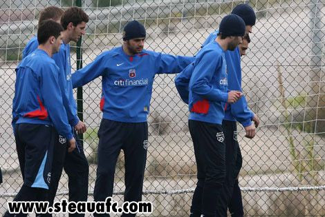 Dica si Habibou s-au antrenat cu Steaua! Vezi imagini de la antrenamentul Stelei de luni seara!_6
