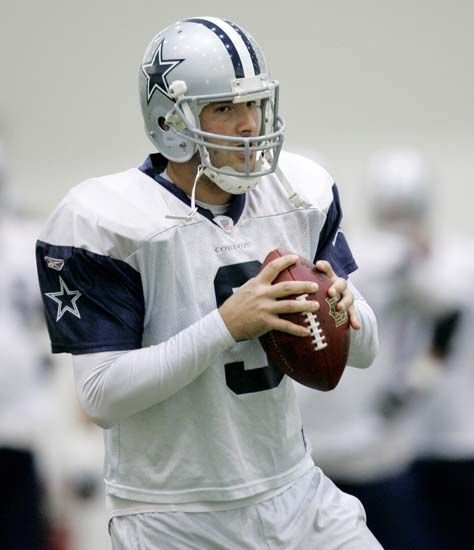 Jessica Simpson l-a innebunit pe Tony Romo, care nu mai exista ca fotbalist!_3