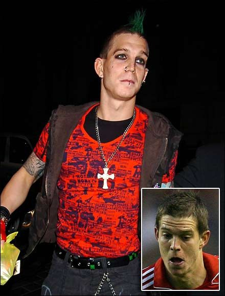 Pensionarul Gerrard si Pinguinul Crouch au facut show la Liverpool!_2