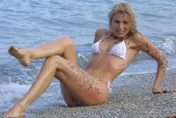Dezamagit de manelisti, Gigi Becali a trecut la Cristina Rus!_3