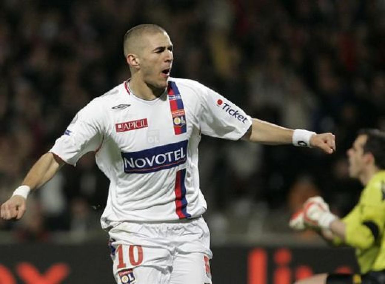 Ronaldo, Drogba, Diego sau Huntelaar. Vezi ce atacanti vrea Real:_1