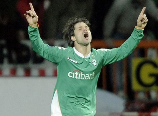 Ronaldo, Drogba, Diego sau Huntelaar. Vezi ce atacanti vrea Real:_3