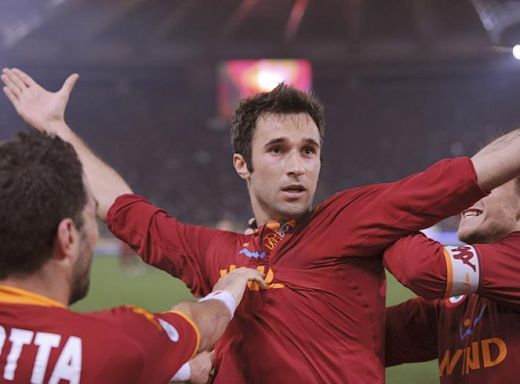 Ronaldo, Drogba, Diego sau Huntelaar. Vezi ce atacanti vrea Real:_8