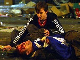 Zona de razboi la Manchester! Un suporter rus injunghiat dupa finala Cupei UEFA! VEZI IMAGINI!_2