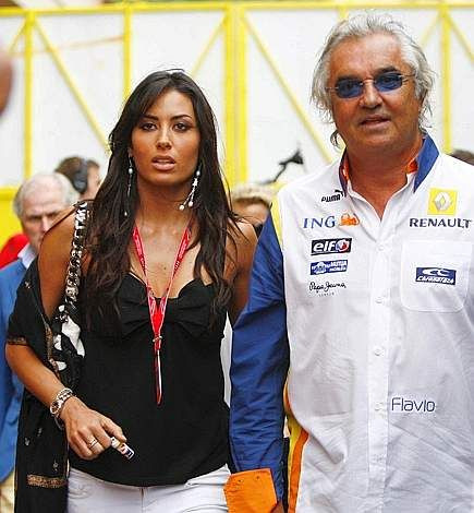 Marele Circ exclusivist! Vezi ce staruri au facut senzatie pe circuitul de la Monte Carlo!_13
