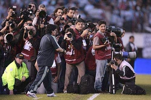 FAZA ZILEI! Vezi golul lui Palermo pentru Argentina si bucuria NEBUNA a lui Maradona_4