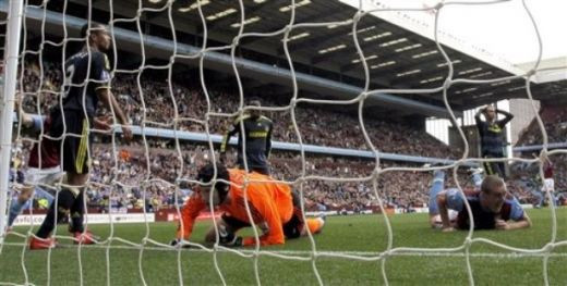 VIDEO Manchester, noul lider din Premier!  Man U. 2 - 1 Bolton! Vezi rezultate!_6