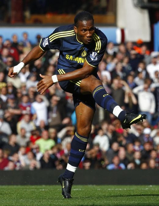 VIDEO Manchester, noul lider din Premier!  Man U. 2 - 1 Bolton! Vezi rezultate!_8