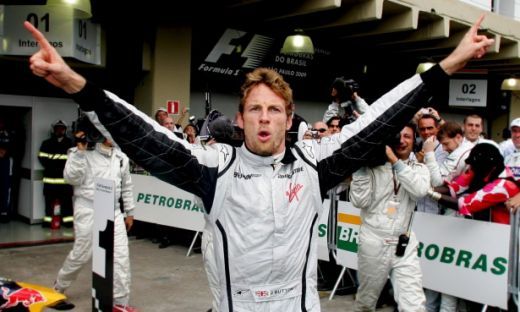 FOTO / Button, in EXTAZ dupa ce a devenit campion mondial_22