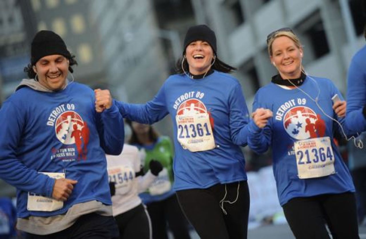 VIDEO: 3 morti in 16 minute la maratonul de la Detroit!_12