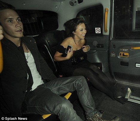 FOTO / Peter Crouch a facut dansul robotului beat crita intr-un club!_9