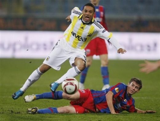 VIDEO: ZERO pe linie: Steaua 0-1 Fener! Vezi REZUMAT!_12