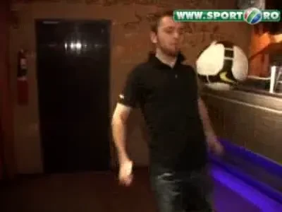 SUPER&nbsp;FOTO! Sport.ro a dat primele premii celor mai tari suporteri in jonglerii!