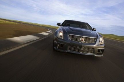 VIDEO: Bob Lutz prezinta Cadillac CTS-V Challenge! Vezi o super reclama la BMW M3!_11