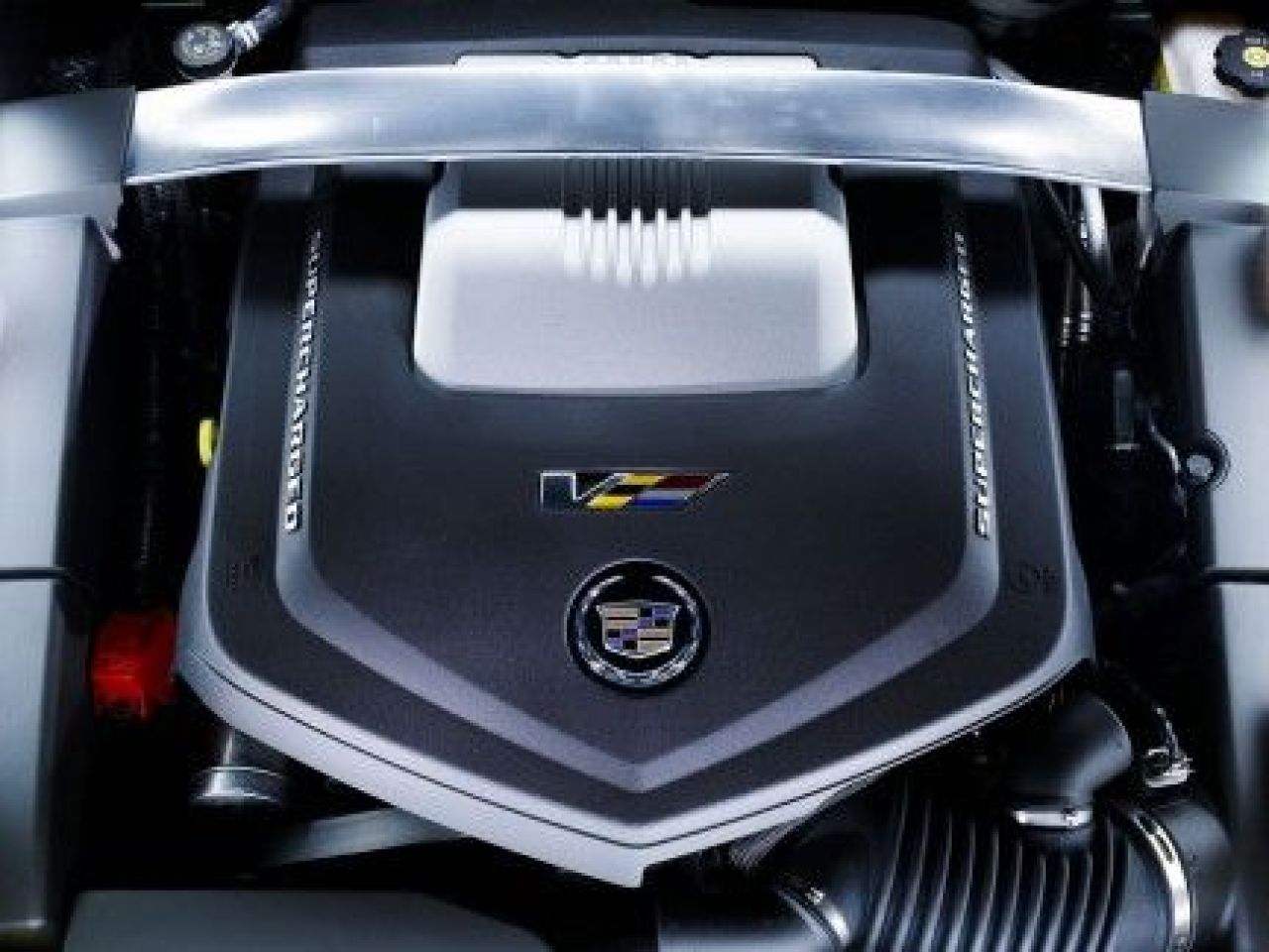 VIDEO: Bob Lutz prezinta Cadillac CTS-V Challenge! Vezi o super reclama la BMW M3!_22