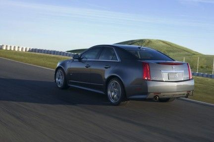 VIDEO: Bob Lutz prezinta Cadillac CTS-V Challenge! Vezi o super reclama la BMW M3!_29