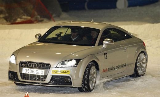 VIDEO / Ronaldo, Benzema si Kaka si-au testat viteza la volanul noilor Audi!_5