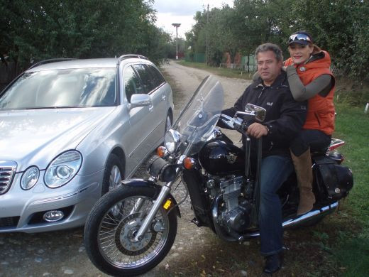 Cum sa pui gaini in luxosul Mercedes E220 al lui Adrian Iovan!_7
