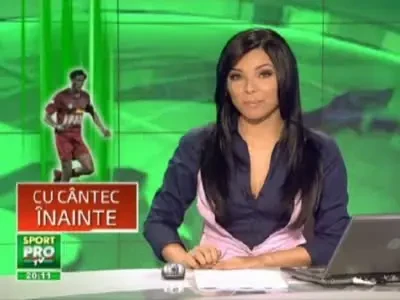 VIDEO / De ce s-a suparat Traore de la CFR pe manelistii din Romania :)