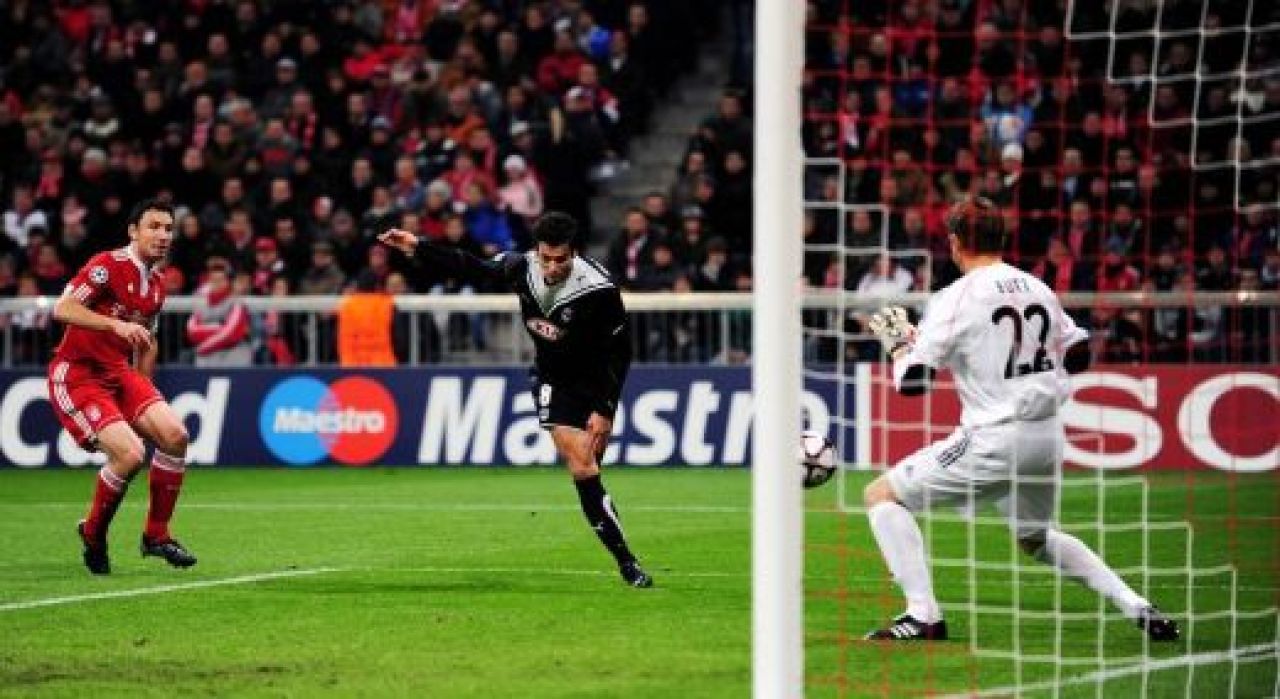 Ronaldinho incurca 'galacticii', Manchester meci nebun cu TSKA! Vezi video rezumate_2
