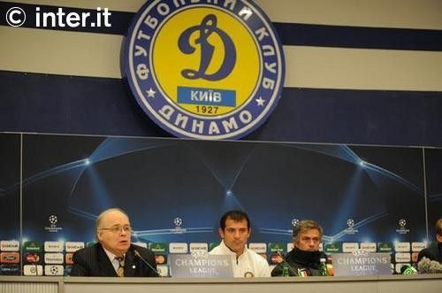 Chivu a dat de belea: masti anti-gripa la Dinamo Kiev - Inter Milano! FOTO:_3