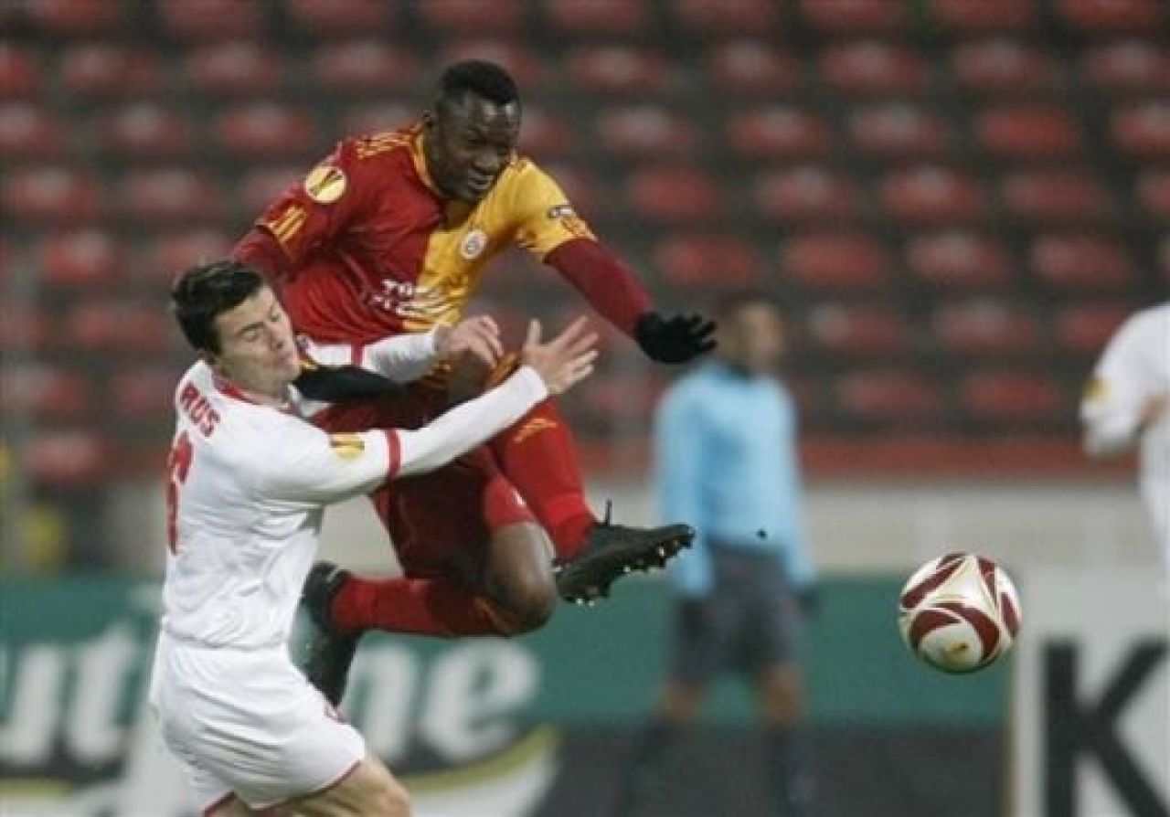 VIDEO Antrenament fara public: Dinamo 0-3 Galata!_4