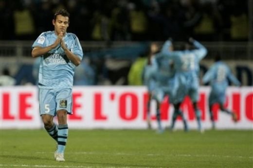 VIDEO Un meci cum Franta nu a vazut de 52 de ani! Vezi nebunia de la  Lyon 5-5 Marseille!_7
