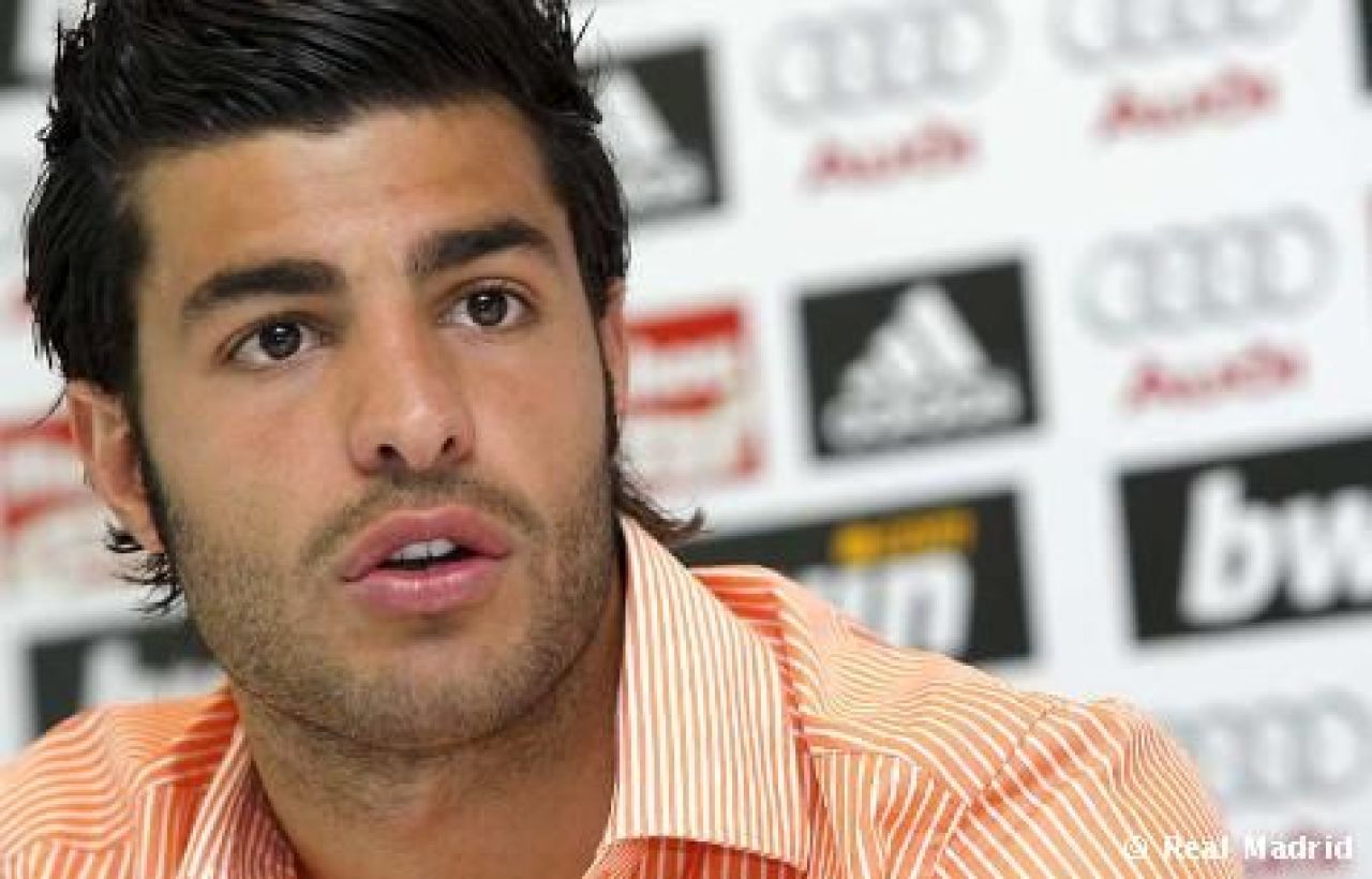 Casillas, cel mai sexy fotbalist al anului! Vezi topul:_5