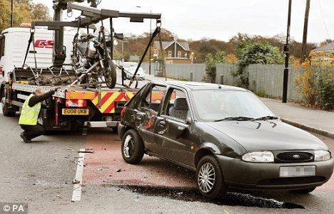 FOTO Cudicini s-a izbit cu motorul de o masina / Redknapp: 