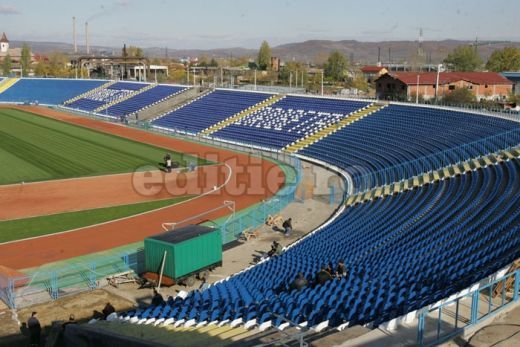 FOTO: Asa arata noul stadion al Universitatii Craiova din Severin!_6