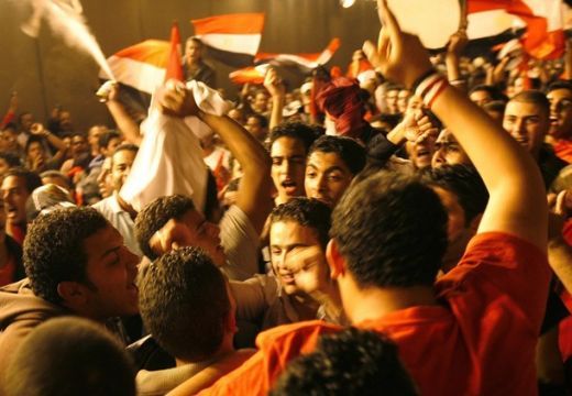 FOTO: Fotbalul groazei la Cairo! Fanii s-au batut pe strazi dupa meci!_8