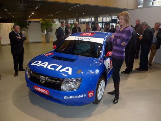 FOTO! Poze in premiera cu Dacia Duster, SUV-ul de 350cp prezentat la Paris de Alain Prost_14
