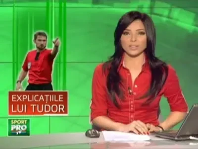 Cum explica Brad Pitt Tudor un off-side inexistent!