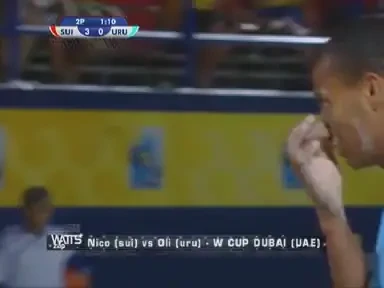 VIDEO:&nbsp;Moment UNIC!&nbsp;VEZI cea mai penibila simulare din fotbal!
