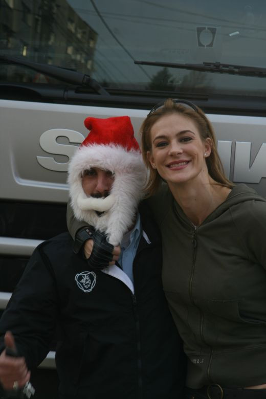 Anul acesta, Mos Craciun vine cu...camionul!_3