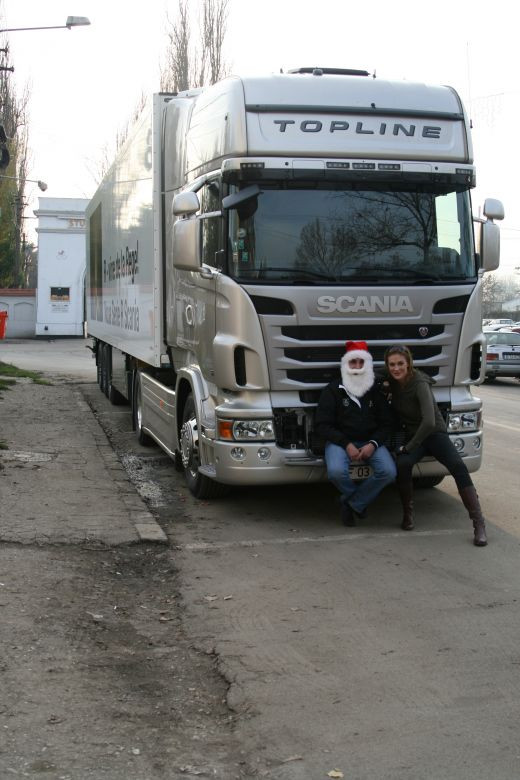 Anul acesta, Mos Craciun vine cu...camionul!_6