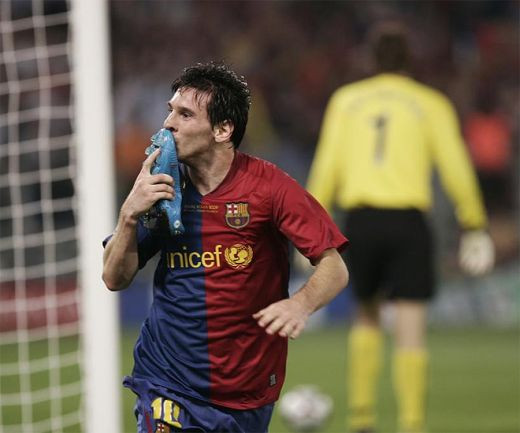 Mai tare decat Platini! Messi a castigat 