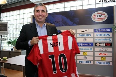 SUPER FOTO: Hagi, la PSV!_5