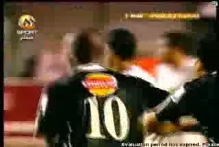 VIDEO / Imagini SENZATIONALE! Fotbalistii unei echipe au inceput sa planga dupa ce au primit gol!
