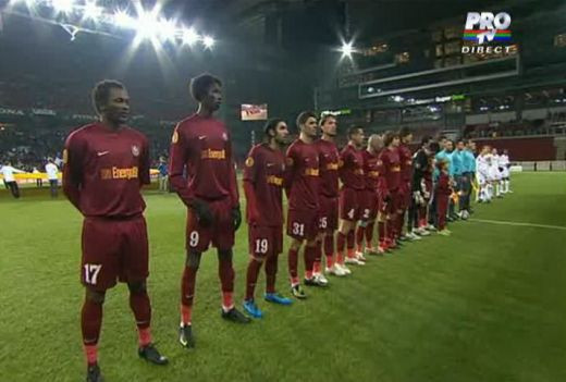 FOTO Traore i-a speriat pe danezi cu noua sa frizura!_3