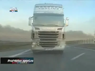 Mos Craciun vine la ProMotor cu o scanie trasa de 420 de reni: Camionul Anului.