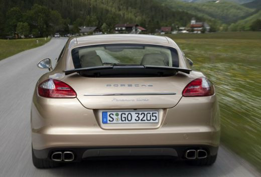 49555 de oameni au votat: Mercedes SLS AMG este cea mai tare supermasina a anului!_11