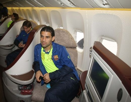 VIDEO / Barca, mai importanta ca un sef de stat la Abu Dhabi! Vezi cum au fost primiti Messi si Ibra:_10