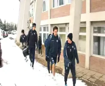 VIDEO INCREDIBIL! 1000 de fani croati au facut spectacol la antrenamentul lui Dinamo Zagreb!