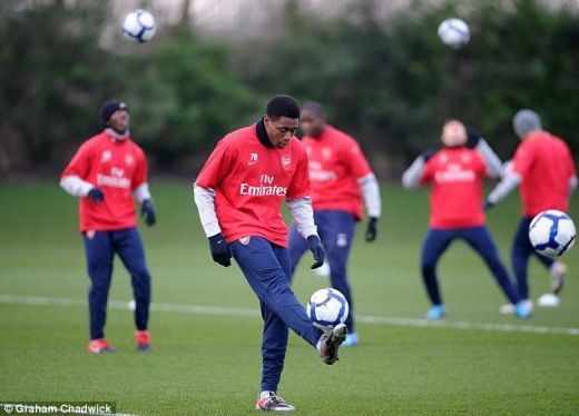 FOTO! Legile lui Wenger: Cele 3 lucruri INTERZISE in vestiarul juniorilor lui Arsenal!_12