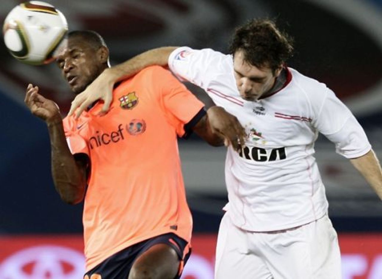 L10NEL MESSI si Barca intra in istorie: Barca 2-1 Estudiantes!_17