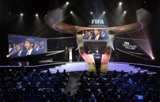 El este REGELE! Messi a castigat trofeul FIFA World Player 2009:_16